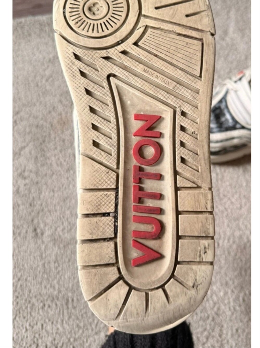 Louis Vuitton LV 'Colored In' White Trainer Men's Sneaker Size 6.5 LV/8 US - Picture 13 of 14